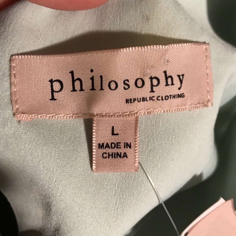 Philosophy High-Lo - Picture 7 of 8